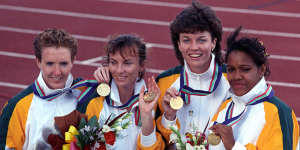 Cathy Freeman (right) with 4x100m relay gold at the 1990 Commonwealth Games in Auckland. With her are Monique Dunstan,Kathy Sambell and Kerry Johnson.