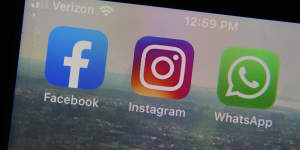 Australian children aged under 16 will be banned from having social media accounts under new rules.