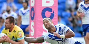 Late fightback can’t stop Bulldogs’ season of woe ending on fresh low note