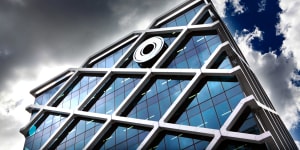 Macquarie Group is one of Australia’s biggest companies with a huge investment arm,infrastructure assets,a bank and successful energy trading arm. 
