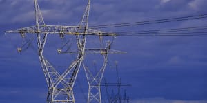The consumer watchdog will launch a forensic investigation of power generators during the electricity market crisis last week. 