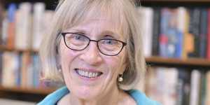 Claudia Goldin is the first woman to win the Nobel Prize in economics on her own,and to be tenured at Harvard University’s economics department.