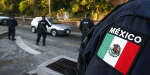 Drug gang kills 20 in attack on city hall in southern Mexico