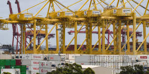 Australia’s biggest ports operator,DP World,was forced to close its operations in Sydney,Melbourne,Brisbane and Fremantle last November after a cyberattack.