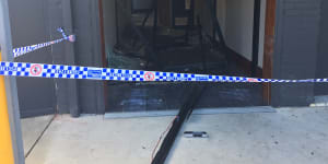 Shot fired in ram-raid robbery at Hotel Queanbeyan