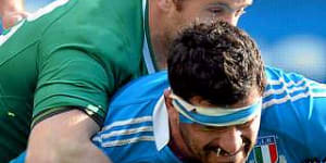 Italy stun Ireland in Rome