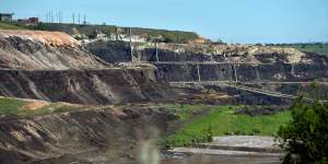 Latrobe Valley brown coal mine bonds increased in Hazelwood fire response