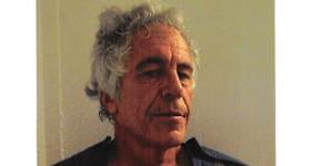 A suicide note purportedly written by Jeffrey Epstein in a Manhattan jail has been kept secret for nearly seven years.