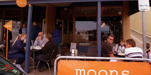 Moons Espresso Bar