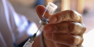 Push for new laws to tackle COVID-19 misinformation ahead of vaccine rollout