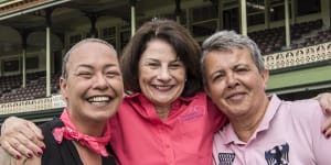 Black humour at the Pink Test as Jaylene bats against breast cancer