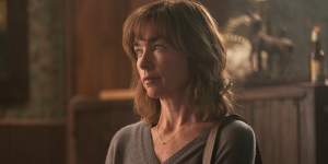 Lori Ross (Julianne Nicholson) may be a woman wronged,but is she angry enough to kill?