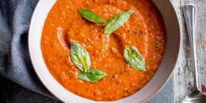 Speedy tomato soup from The Ultimate Fast 800 Recipe Book by Dr Clare Bailey and Justine Pattison.