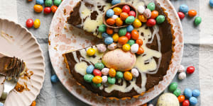 This chocolate tart is equally pretty decorated with Easter eggs or seasonal fruit.