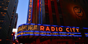 Radio City Music Hall,home to the Rockettes.