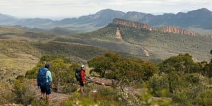 Uniting previously unconnected pathways and crossing other established trails,this 160 kilometre track provides hikers with a single continuous trail beginning at Mount Zero in the north and finishing at Dunkeld in the south.