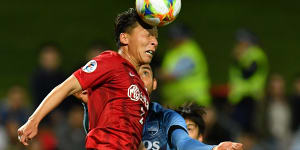 Dramatic late goal denies Sydney FC shock win over Shanghai SIPG