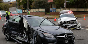 Police officer charged over Cronulla crash during alleged pursuit