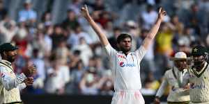 Pakistan strike bowler Shaheen Afridi got the late wicket of Steve Smith.