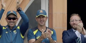 Justin Langer,Ricky Ponting and Gavin Dovey at Lord’s during the 2019 World Cup.