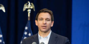 Florida Governor Ron DeSantis said that “if I would have taken classified[documents] to my apartment,I would have been court-martialed in a New York minute”.