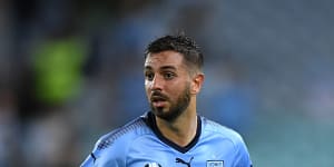 Trio back from injury to give Sydney FC first full squad of season