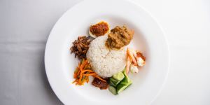 Pick,mix and be merry:nasi lemak at Temasek.
