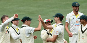 As it happened:Australia beat South Africa to win the second Test by an innings and 182 runs on day four