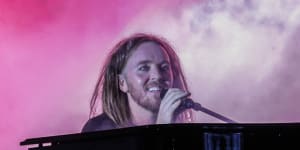 Tim Minchin,you're a hypocrite. But I still love you