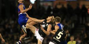 Andrew Phillips also rucked at Carlton,including against the Bulldogs’ Tom Boyd in 2018.