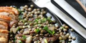 Braised lentils with pan-fried duck breast