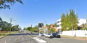 Motorcycle rider dies in hospital after crash in Brisbane’s south