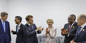 From left,US special presidential envoy for climate John Kerry,British Prime Minister Rishi Sunak,French President Emmanuel Macron,President of the European Commission Ursula von der Leyen,South African President Cyril Ramaphosa and German Chancellor Olaf Scholz at the climate summit in Egypt.