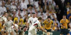 Jonny Wilkinson breaks Australian hearts on home soil 19 years ago.