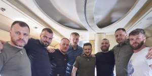Five commanders of the defence of the Azovstal steel plant,a gruelling months-long siege early in the war,were returning from Turkey on the plane with Zelensky and two other ministers.
