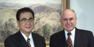 Li Peng,then chairman of the Chinese parliament,visits John Howard in Canberra in September 2002.