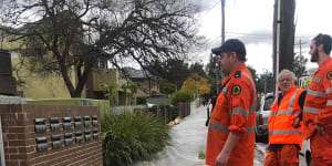 Residents forced to leave flooded homes after water main bursts in Sydney's west