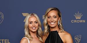 Ash Gardner (right) with her estranged wife Monica Wright at the Australian Cricket Awards early last year. 