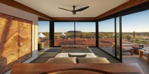 Longitude 131,Uluru,review:Luxury tents offer the most magnificent location in Australia