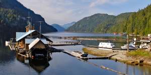 Among the many wonders of Vancouver Island are the floating houses.