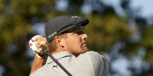 DeChambeau streets US Open field to win first major title