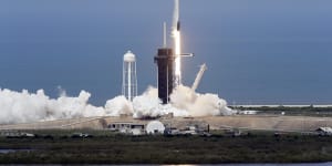 EU ramps up space efforts with €1bn deal