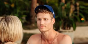 Richie Strahan and Alex Nation talk out their problems on Bachelor in Paradise.