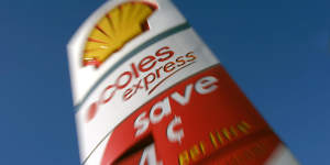 Coles ditches servos as supermarkets end their love affair with fuel