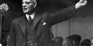 Andrew Leigh says leaders should be readers,a belief exemplified by former PM John Curtin.