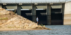 Wivenhoe Dam,which supplies water to south-east Queensland,has dropped below 59 per cent capacity.