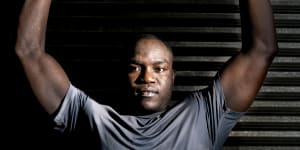 Cameroonian boxing refugee wants to fly the flag of Australia