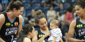 Canberra Capitals family club embraces Leilani Mitchell