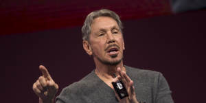 “I’m in for $2b”:Larry Ellison and Musk texted about the value of Twitter.