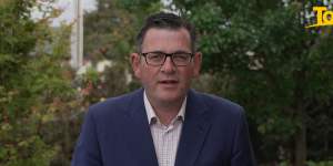 Victorian Premier Daniel Andrews has slammed Prime Minister Scott Morrison over his vaccine mandate comments.
